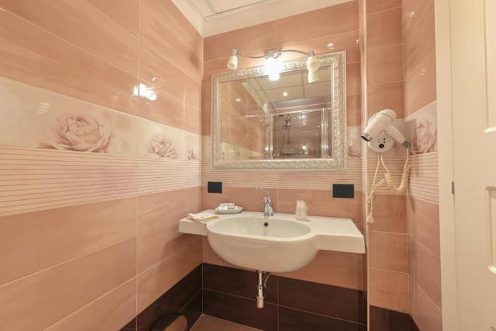 Hotel Mastrodattia Челано Номер фото